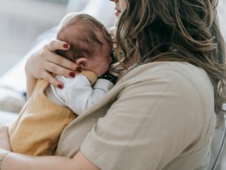 Alles im Griff: Die wichtigsten Baby-Utensilien für die ersten Tage
